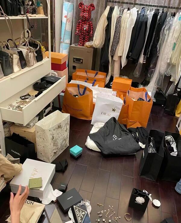 内江回收顶奢鞋服
