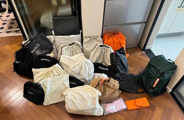 内江回收奢侈品衣服.jpg